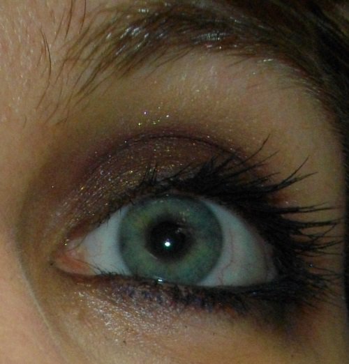 blauwe-eyeliner-oogmakeup