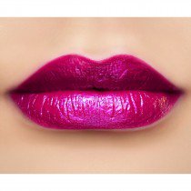 makeupgeek-foiled-lip-gloss-groupie-swatch