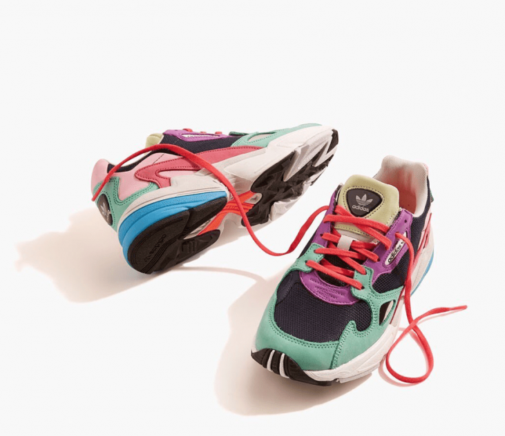 Gekleurde Adidas Sneakers Dames Nieuwste Sneakers 2021 Dames